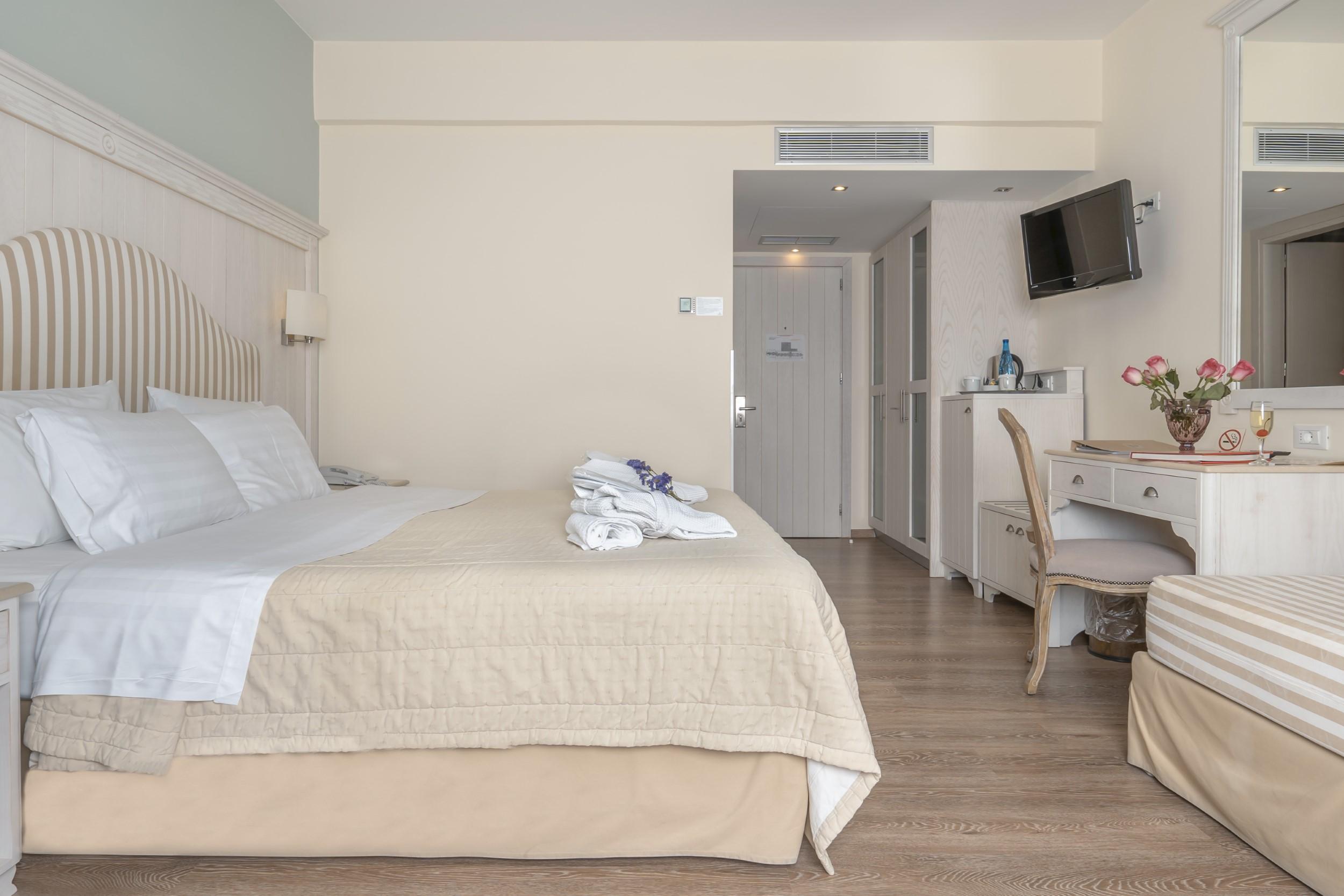 Art Hotel Debono (Adults Only) Гувія Екстер'єр фото