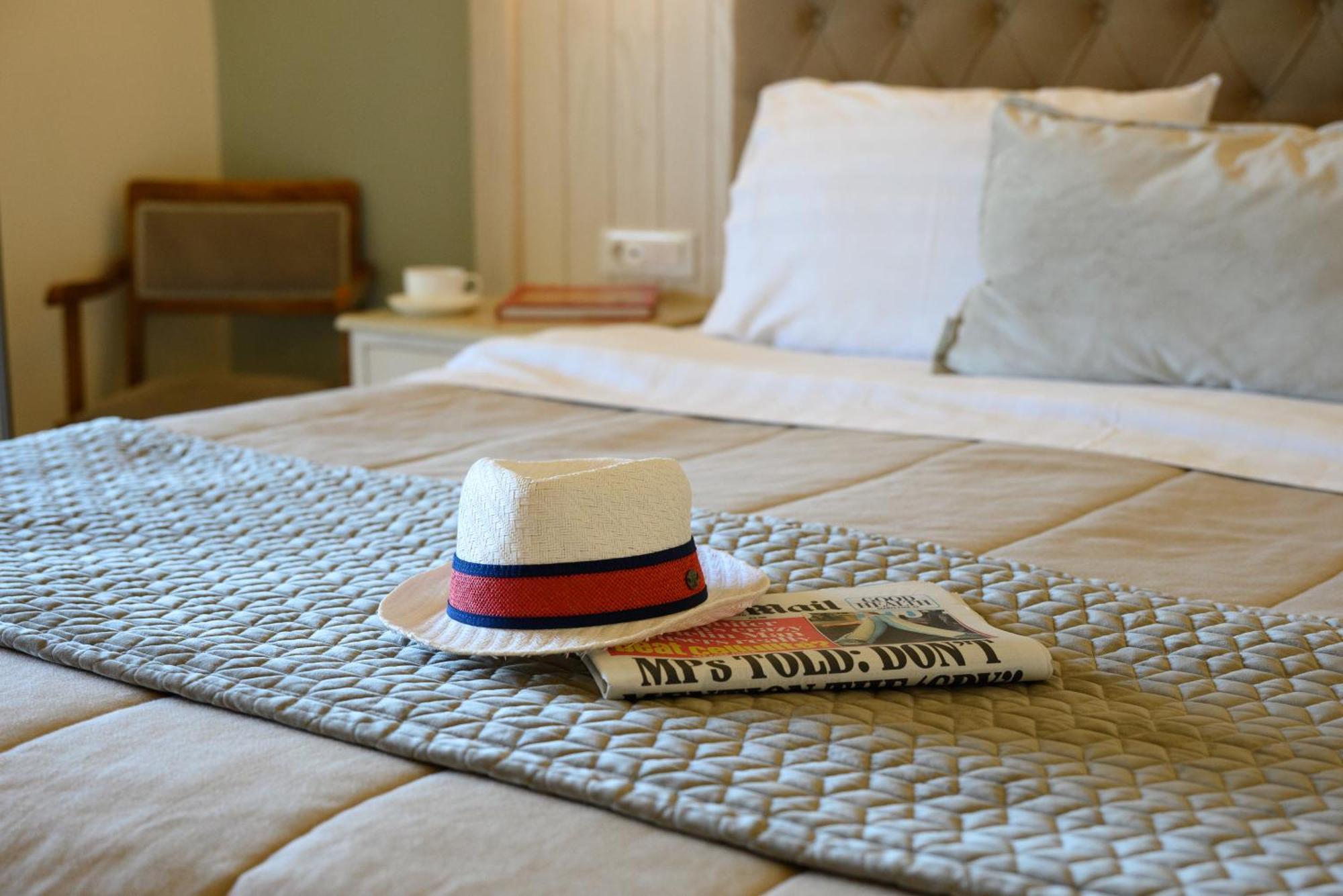 Art Hotel Debono (Adults Only) Гувія Екстер'єр фото